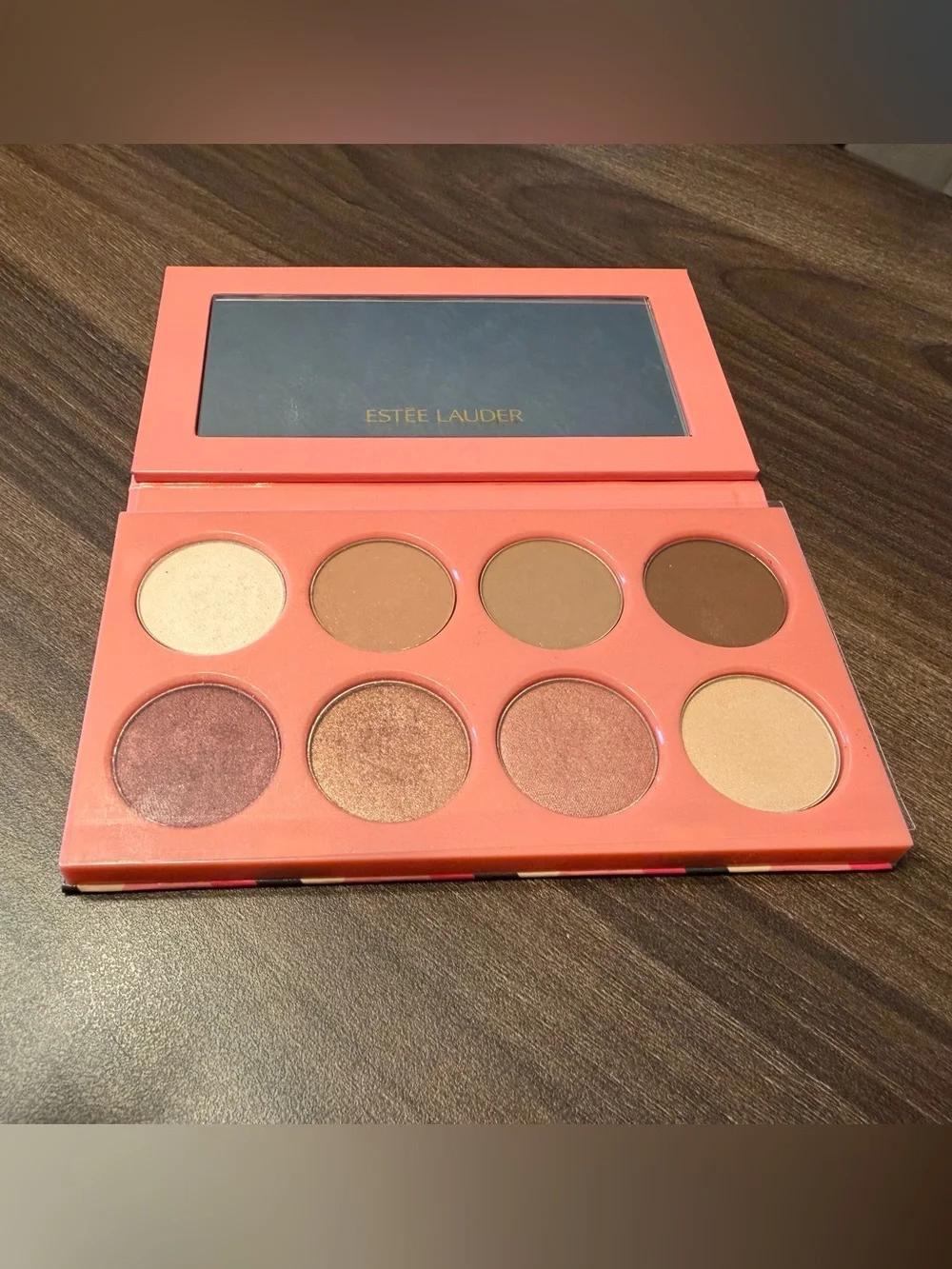 Estee Lauder limited edition eyeshadow and cheek palette